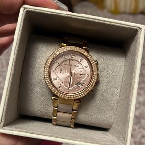 Micheal Kors Rose Gold Watch